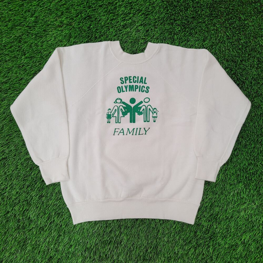Vintage 90s Family Sports Sweatshirt Womens M 19x19 Boxy White
